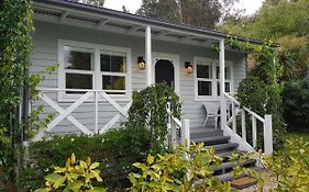 Candlebark Cottage